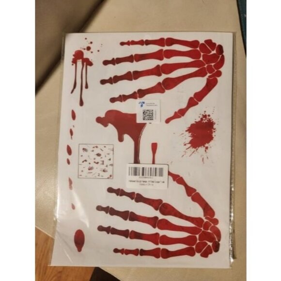 Halloween Bloody Handprint Footprint Window Stickers Wall Stickers for Halloween - Picture 3 of 3